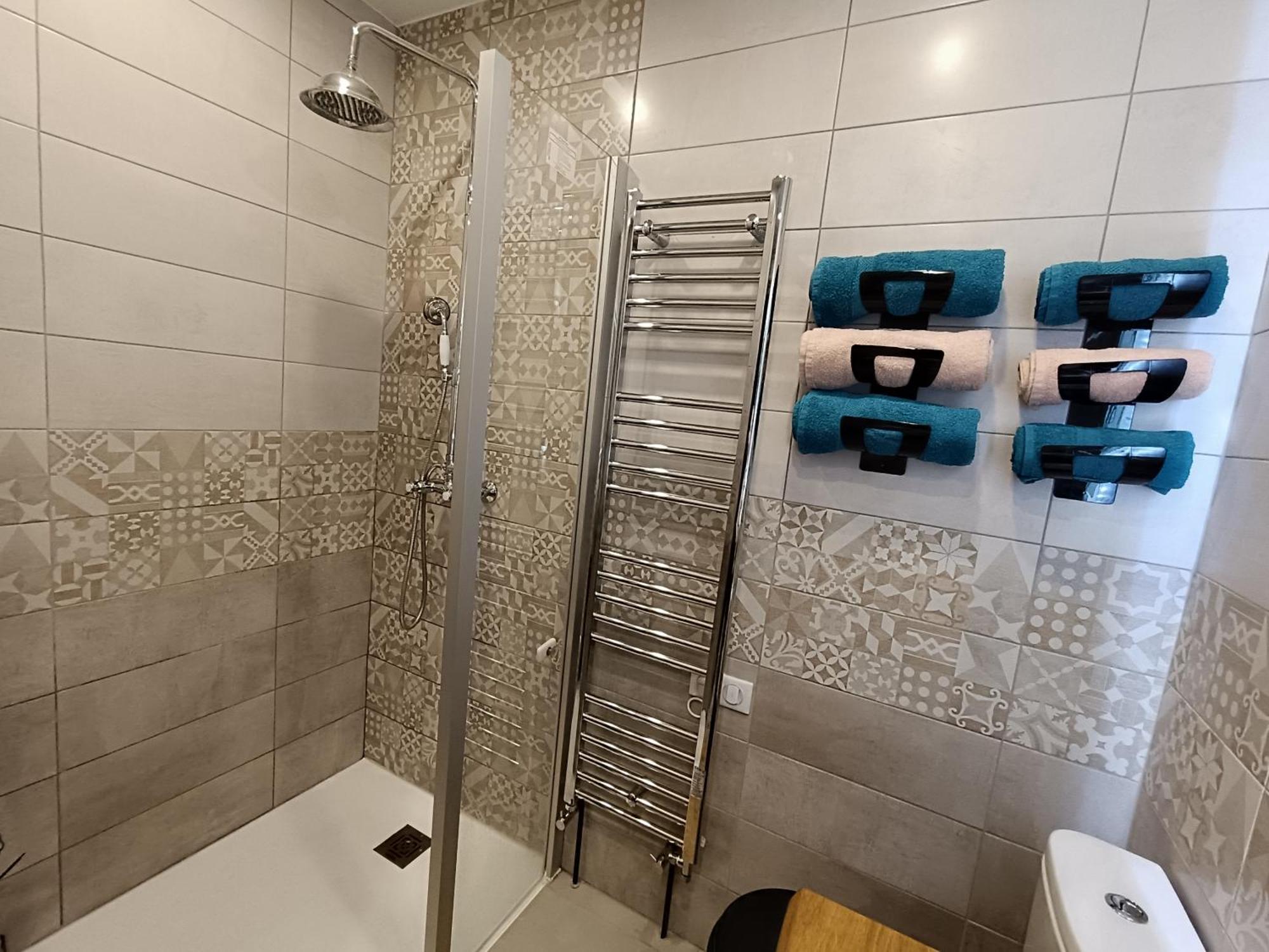 Bed and Breakfast La Fontaine Du Mas Thiviers Esterno foto